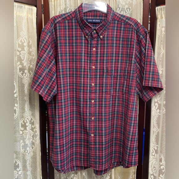 Van Heusen Other - MENS VAN HEUSEN S/S RED PLAID BUTTON DOWN SHIRT - SZ XL